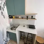 2 Apartment *