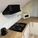 2 Apartment *