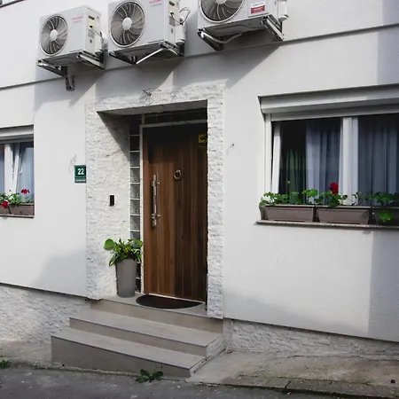 2 Apartment